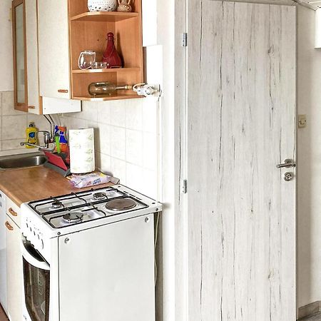 Stunning Home In Punat With Kitchen Stara Baška Zewnętrze zdjęcie