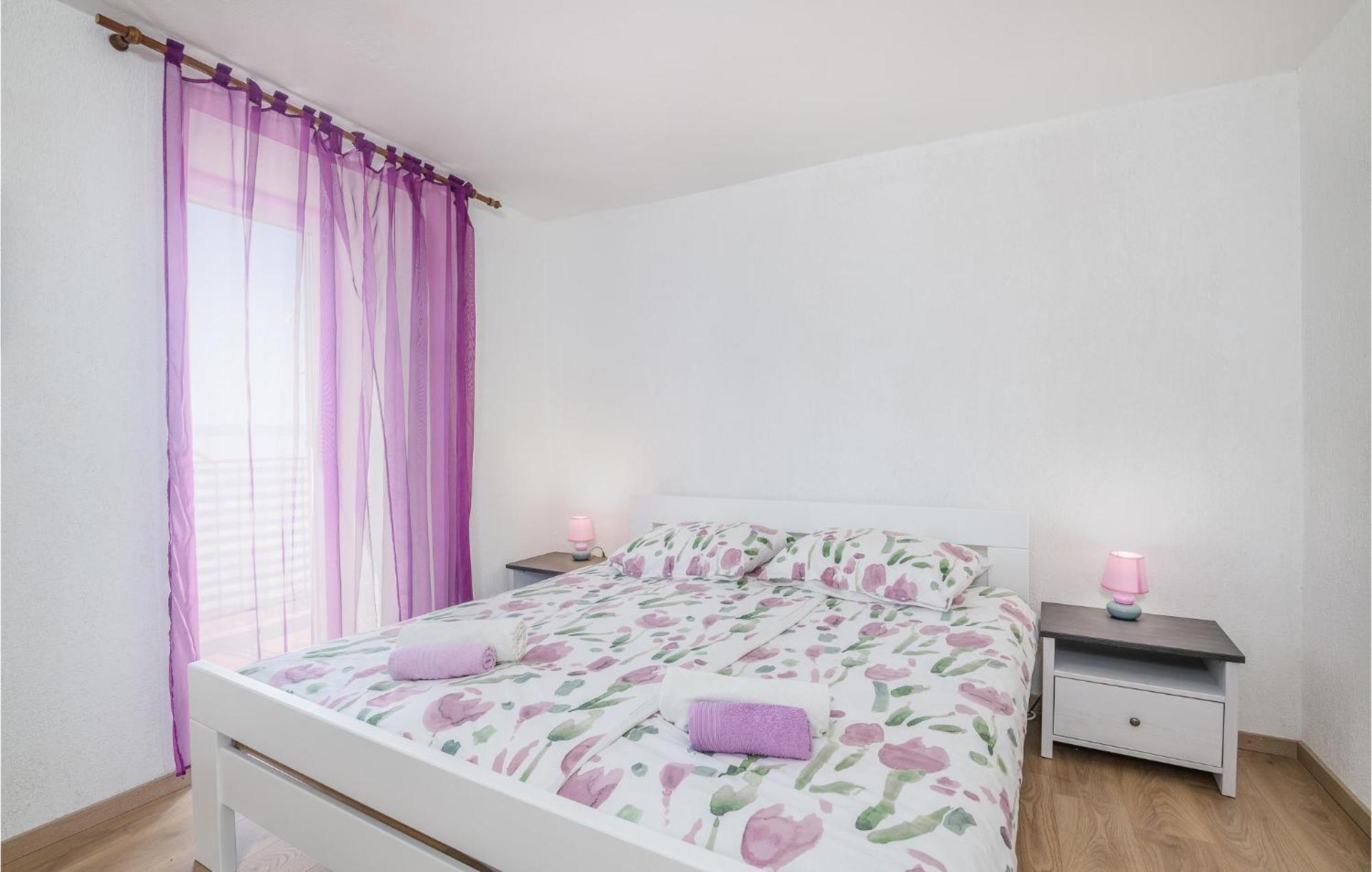 Stunning Home In Punat With Kitchen Stara Baška Zewnętrze zdjęcie