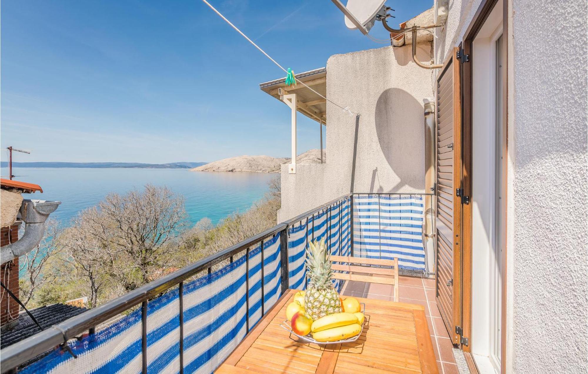 Stunning Home In Punat With Kitchen Stara Baška Zewnętrze zdjęcie