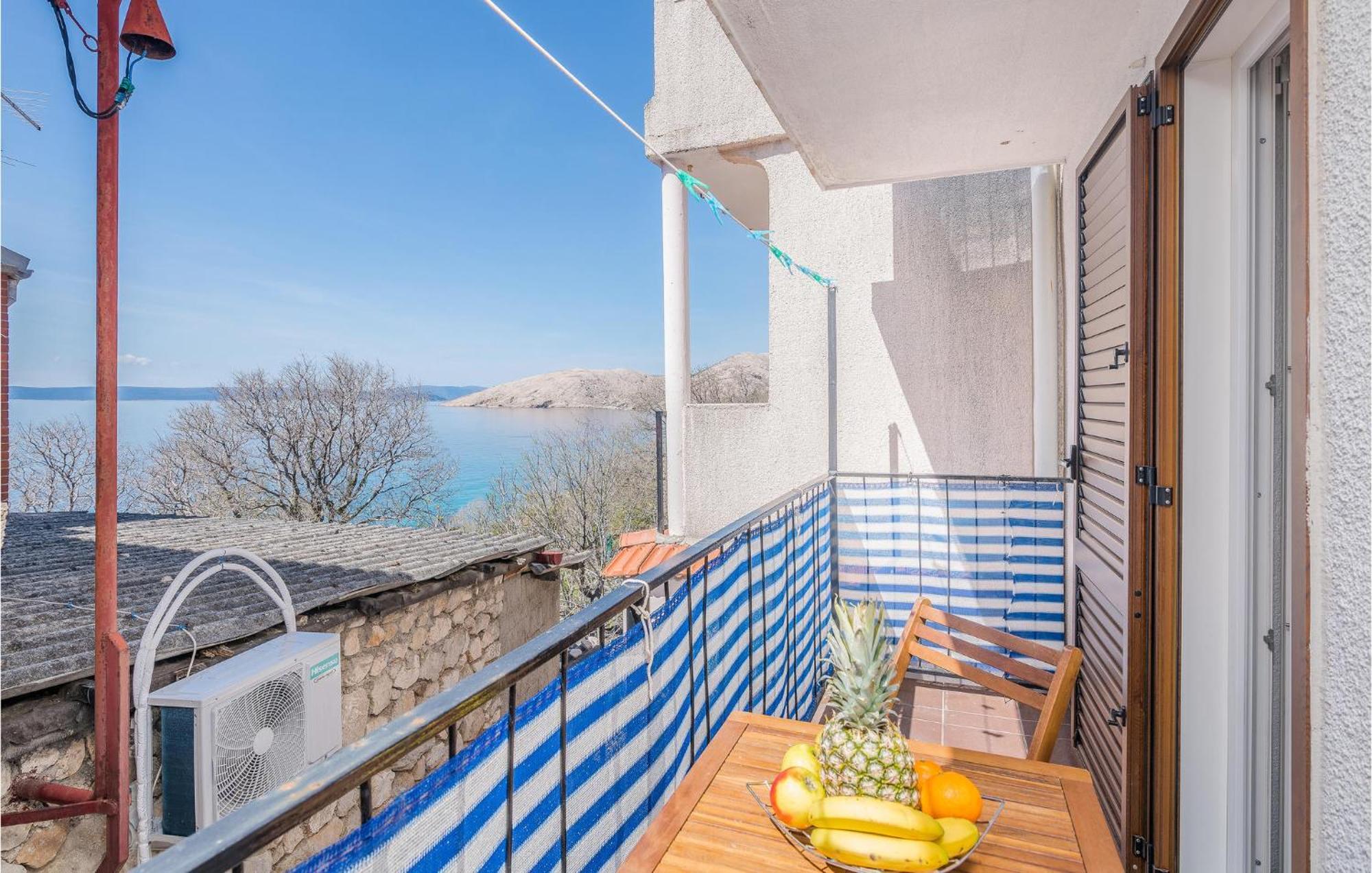 Stunning Home In Punat With Kitchen Stara Baška Zewnętrze zdjęcie