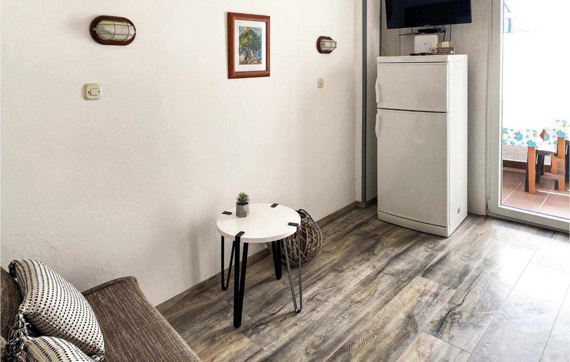 Stunning Home In Punat With Kitchen Stara Baška Zewnętrze zdjęcie