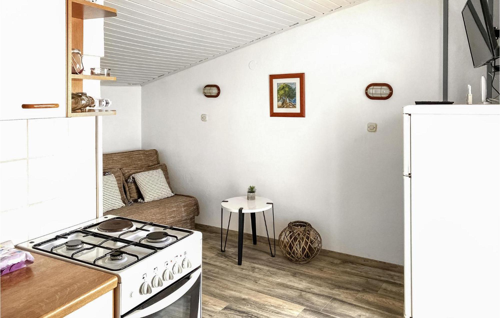 Stunning Home In Punat With Kitchen Stara Baška Zewnętrze zdjęcie